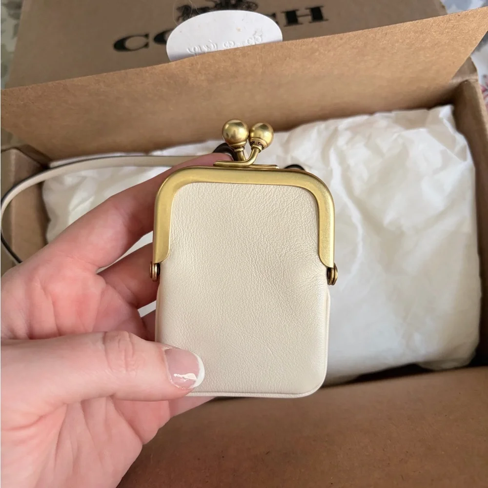 Coach Kisslock Pouch Necklace Spring 2026 - Picture 2 of 5